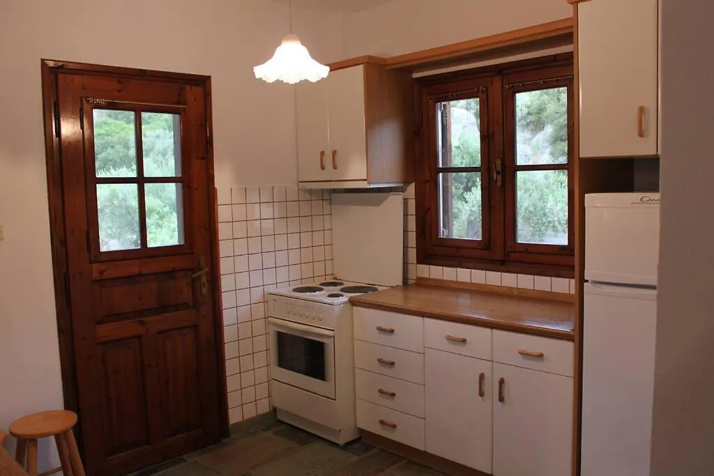 Villa Family House 250M Away From The Coast, With Big Garden Nikiti  Griechenland