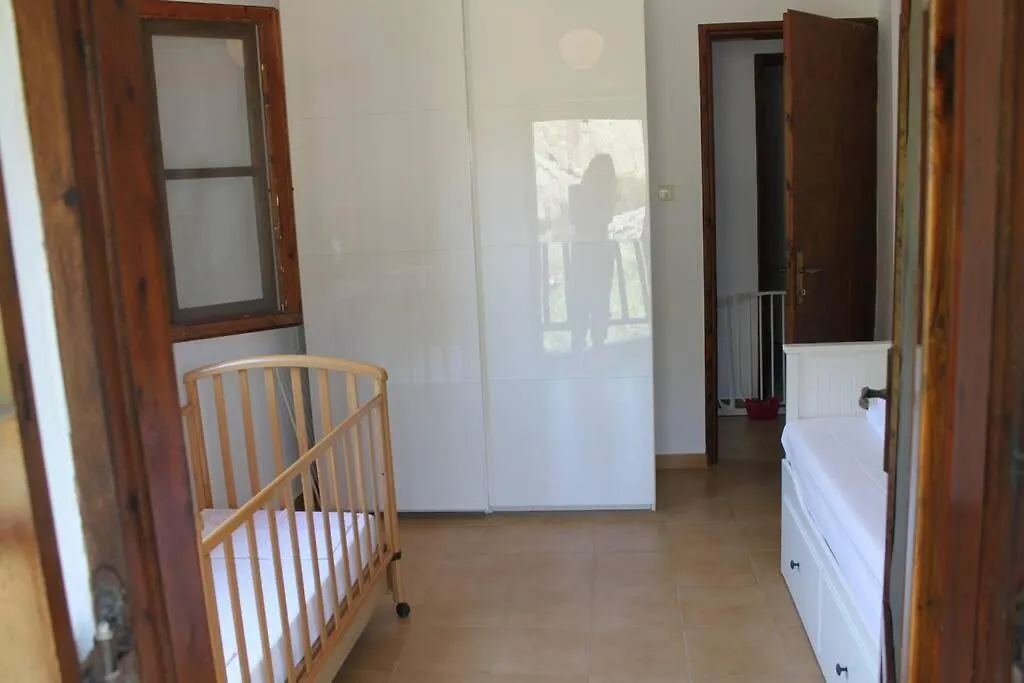 Villa Family House 250M Away From The Coast, With Big Garden Nikiti  Ferienhaus Nikiti (Sithonia)