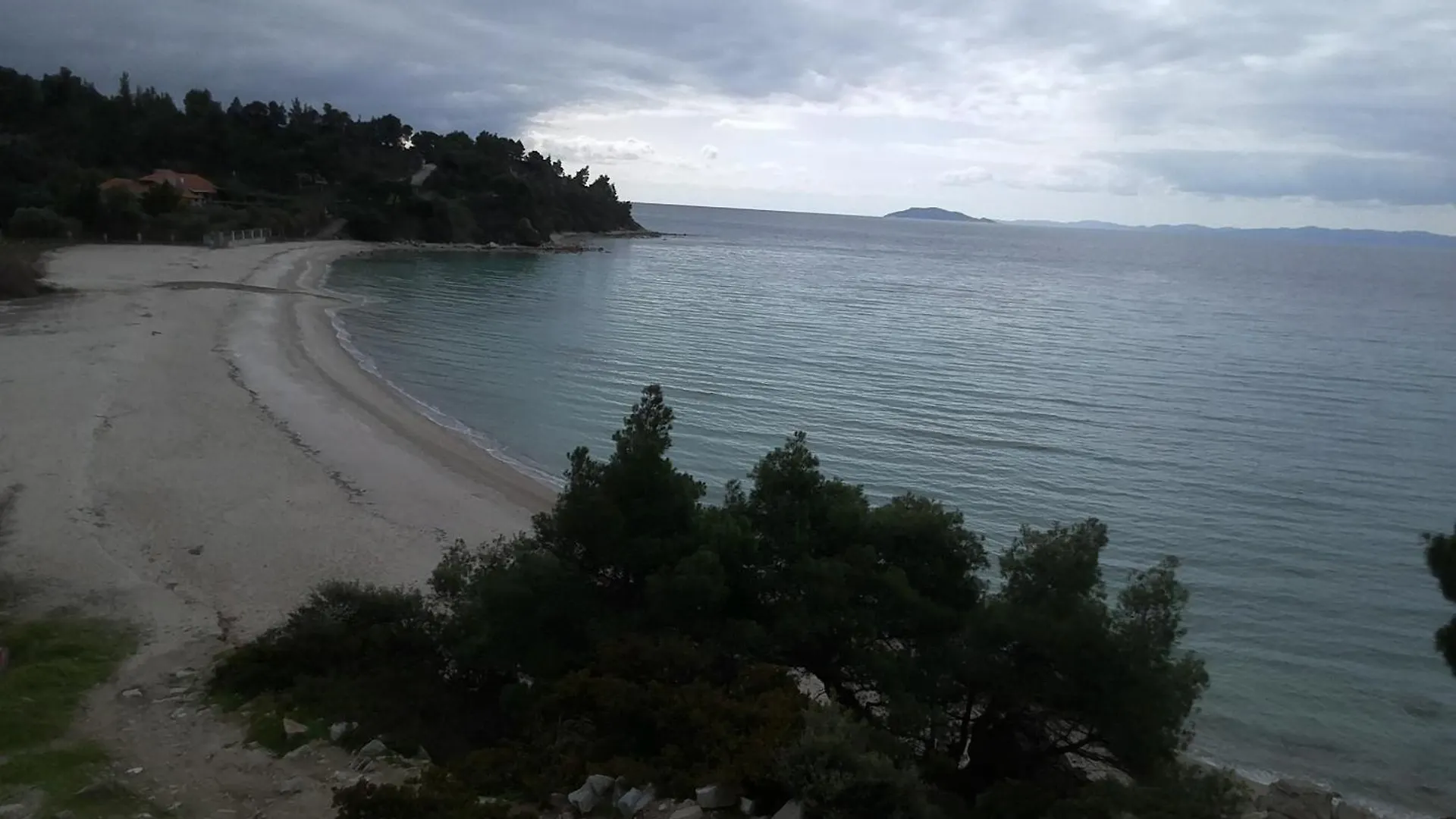 Ferienhaus Villa Family House 250M Away From The Coast, With Big Garden Nikiti